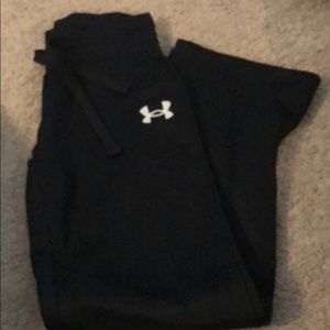 Under Armour Girls black sweatpants